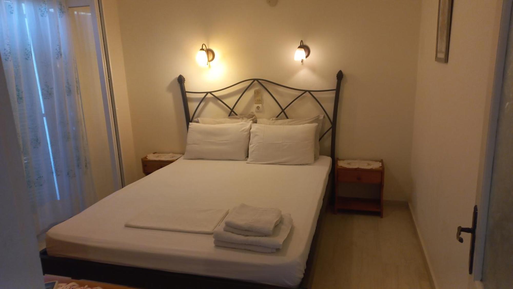Oneiro House Daire Kassiopi Oda fotoğraf